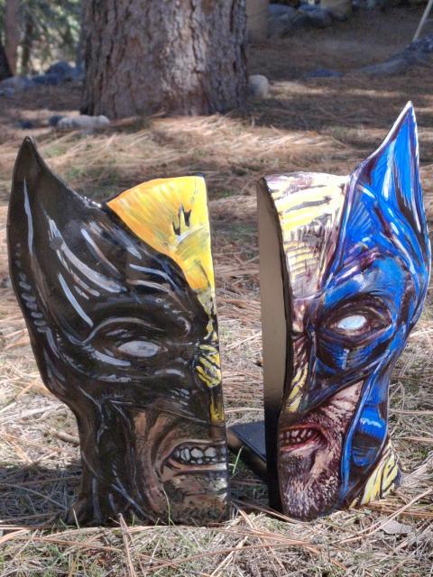 Lee and Byrne Wolverine Bookstands