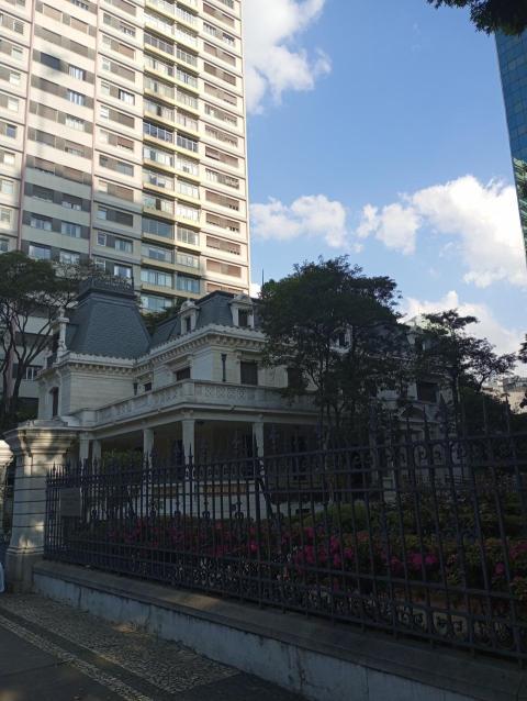 House of pink